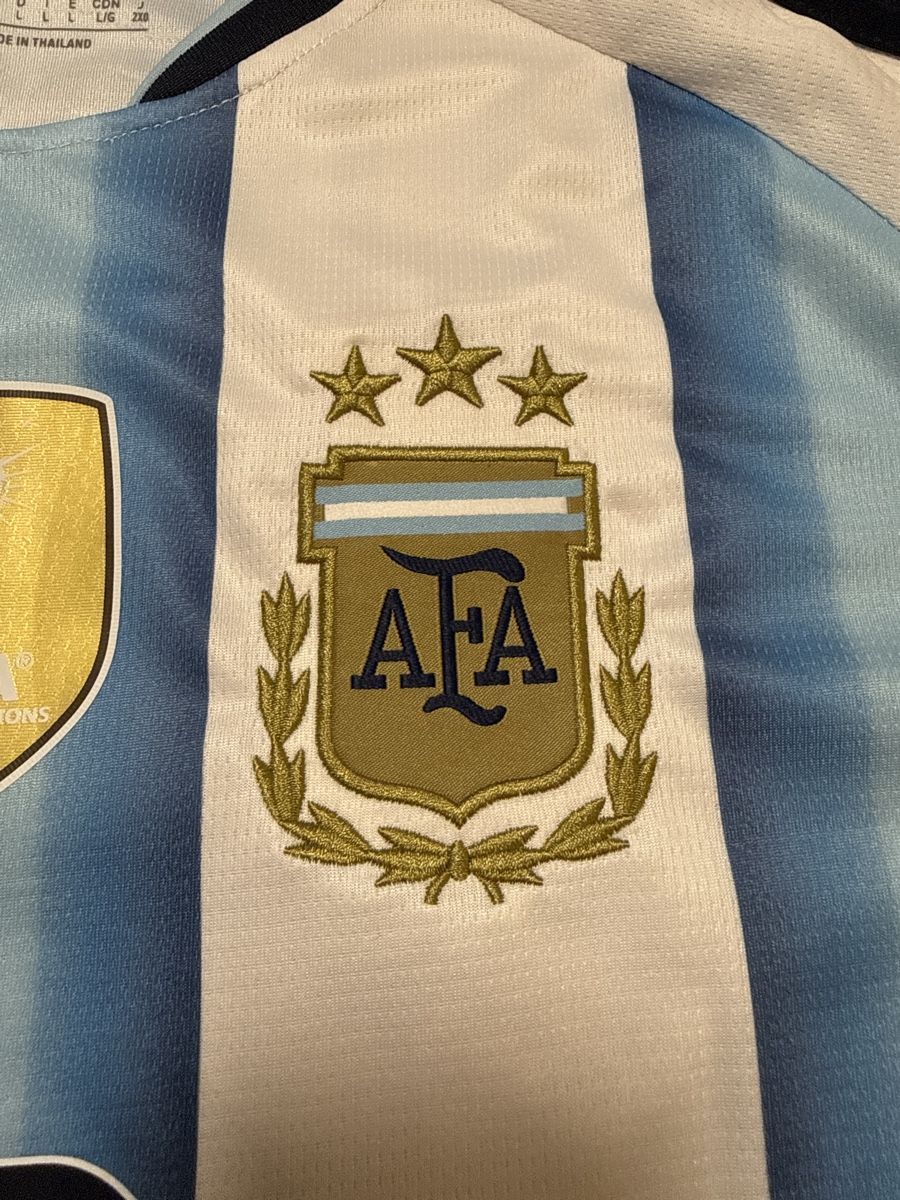 Adidas Canottiere & Pantaloni: Argentinien Messi Trikot WM 2022 – Nuovo (secondo la descrizione) da Bronschhofen venduto da leo_99hp 3
