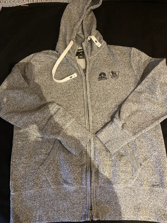 Roots Hoodie with Zipper Men’s (Gebraucht) in Zürich für CHF 20 – mit ...