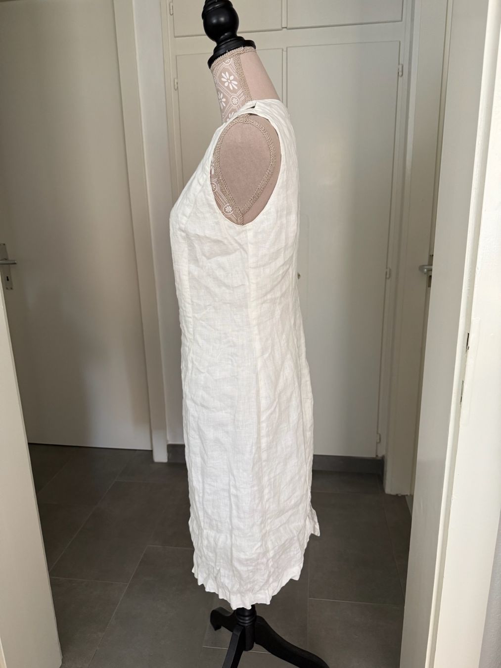 Vestiti: Robe - M - Lin – Usato da Sion venduto da accroshoes 1