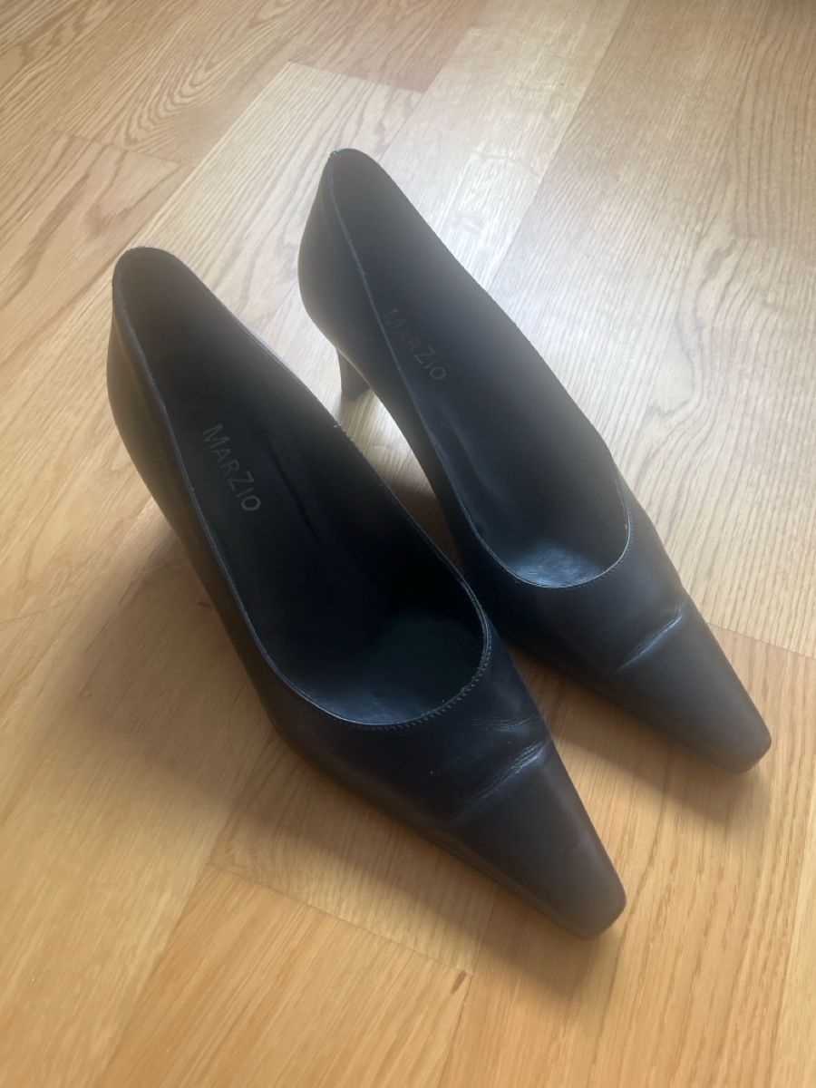 Chaussures femmes: Kitten Heels Schwarz – D'occasion à Zürich par ant_pql9 3