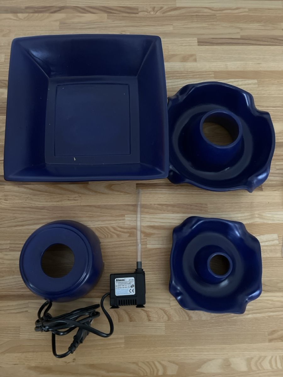 Stagni & Fontane ornamentali: Blauer Zimmerbrunnen - Keramik - 3-stufig – Nuovo e nell'imballaggio originale da Wettingen venduto da stern910 1