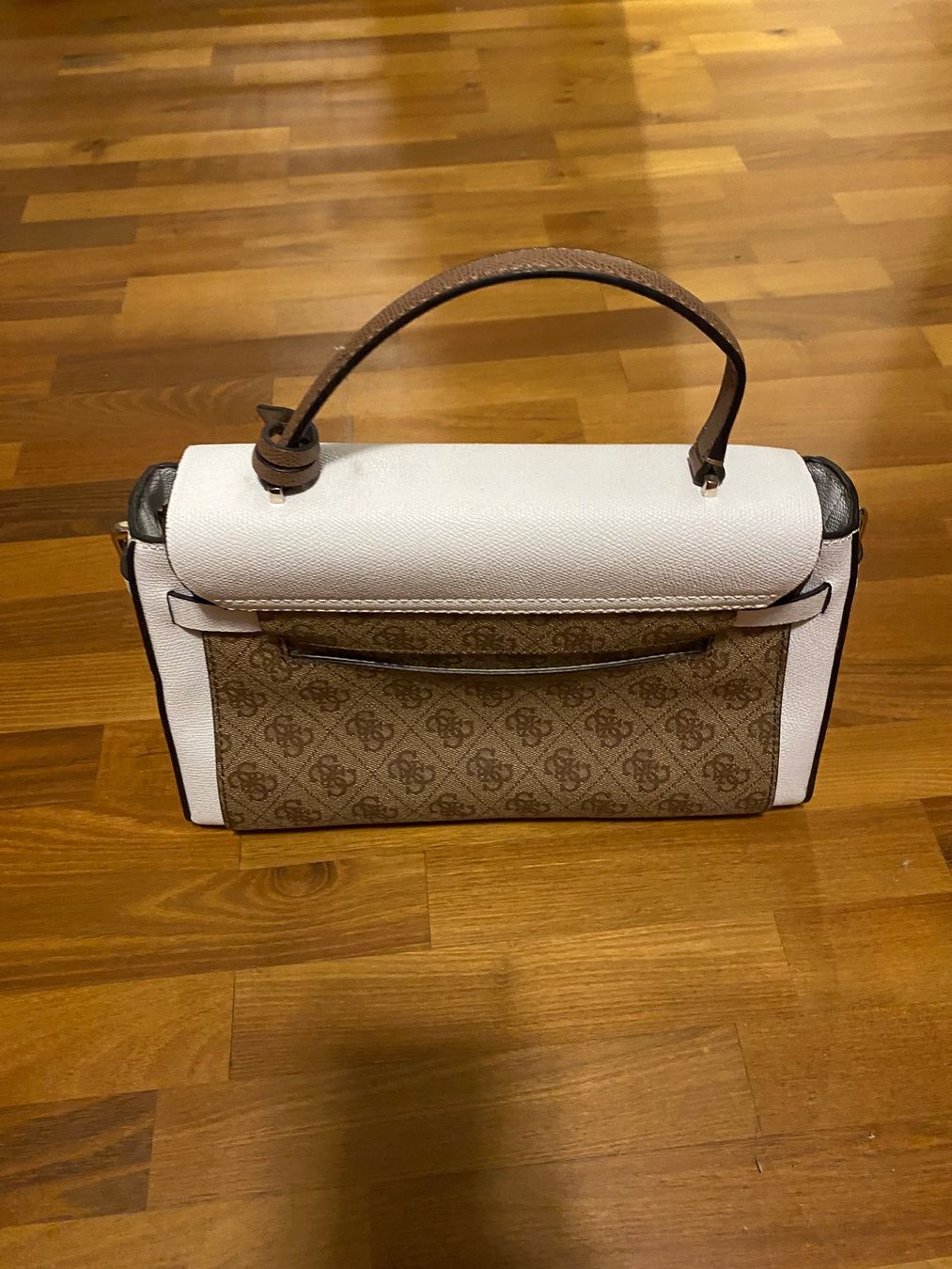 Guess Borse da donna: Guess Tasche – Usato da Oberbüren venduto da wuna123 1