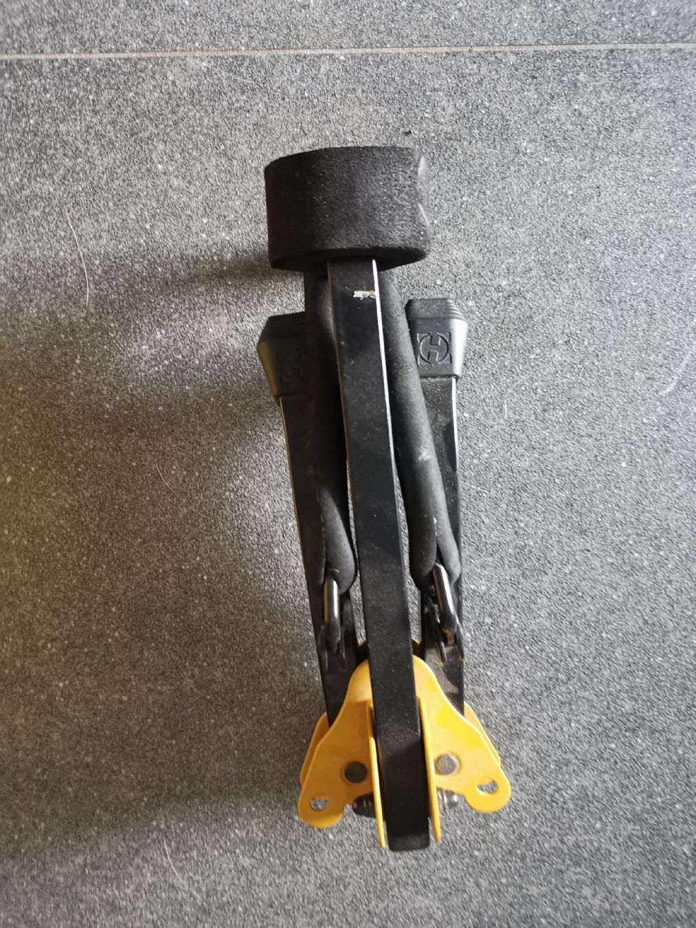 Supports pour instruments & partitions: Hercules Gitarrenständer – D'occasion à Rohrbachgraben par noisenomad 3
