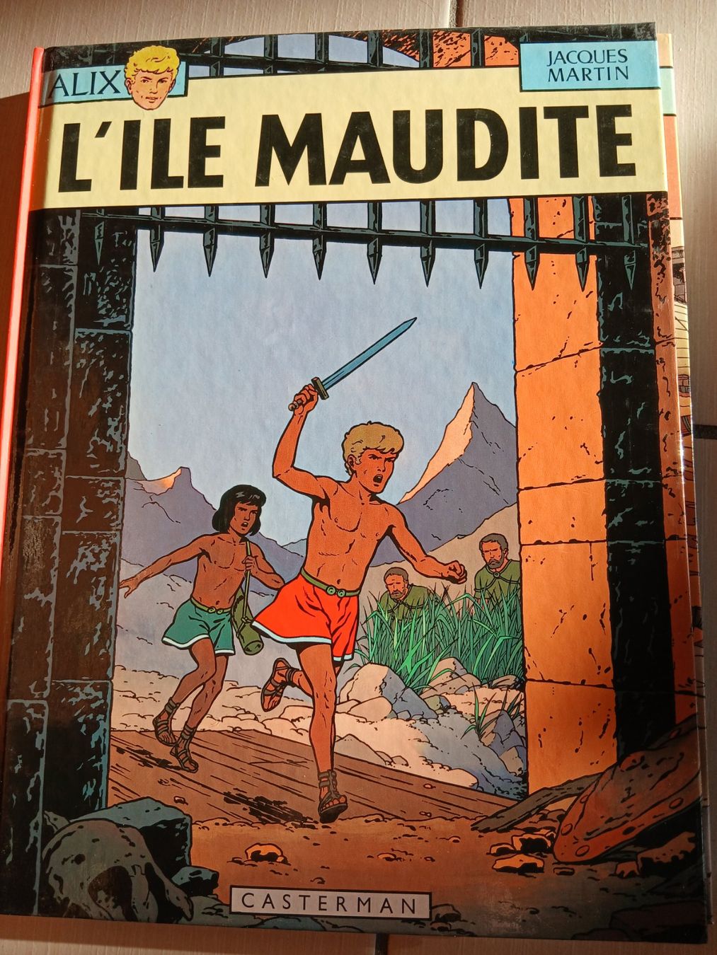 Comics: ALIX L ILE MAUDITE TTBE – Gebraucht aus Puidoux von Efango