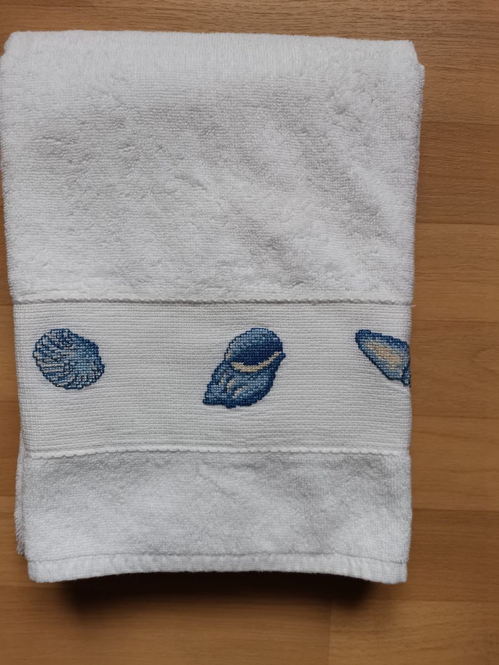 Docce: Serviette de douche brodée – Nuovo e nell'imballaggio originale da Cournillens venduto da masoeur