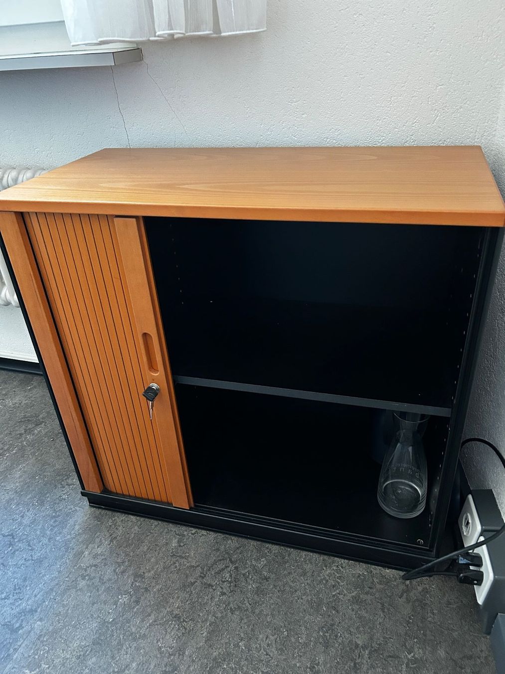 Armadi: Sideboard mit Rolltüre – Usato da Steckborn venduto da taxo01 1