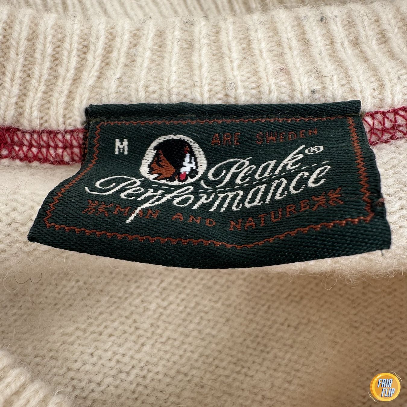 Peak Performance Pulls & Sweat-shirts: Vintage Peak Performance Lorena Wollpullover Gr. M – D'occasion à Luzern par fairflip 1