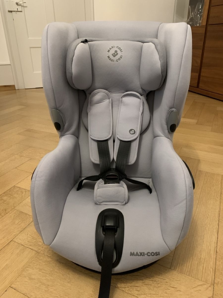 Maxi-Cosi Seggiolini per auto: Maxi-Cosi Axiss Kindersitz – Usato da Laupersdorf venduto da ret_mw5l