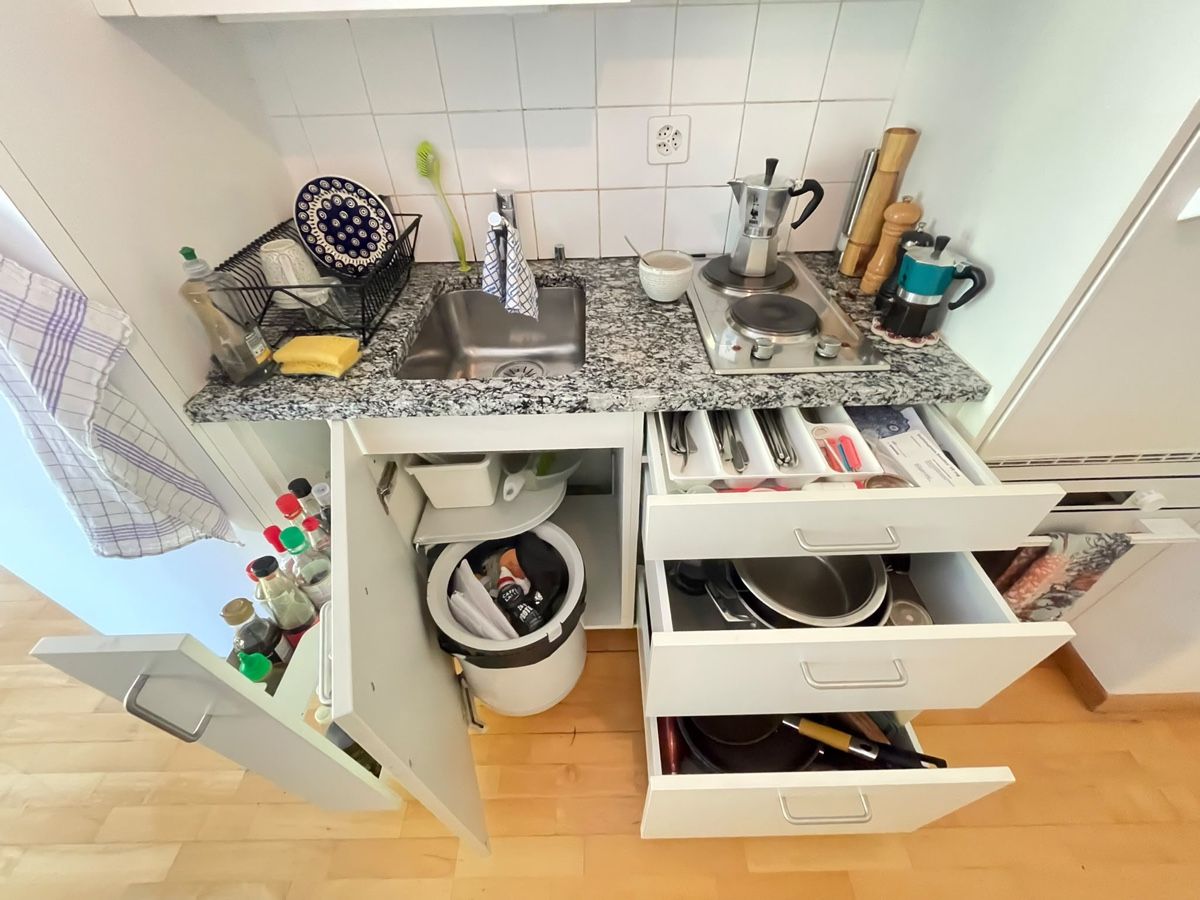 Komplettküchen: Kompakte Kleinküche mit Granitabdeckung – Gebraucht aus Zürich von GreenLifestyleBeauty 2