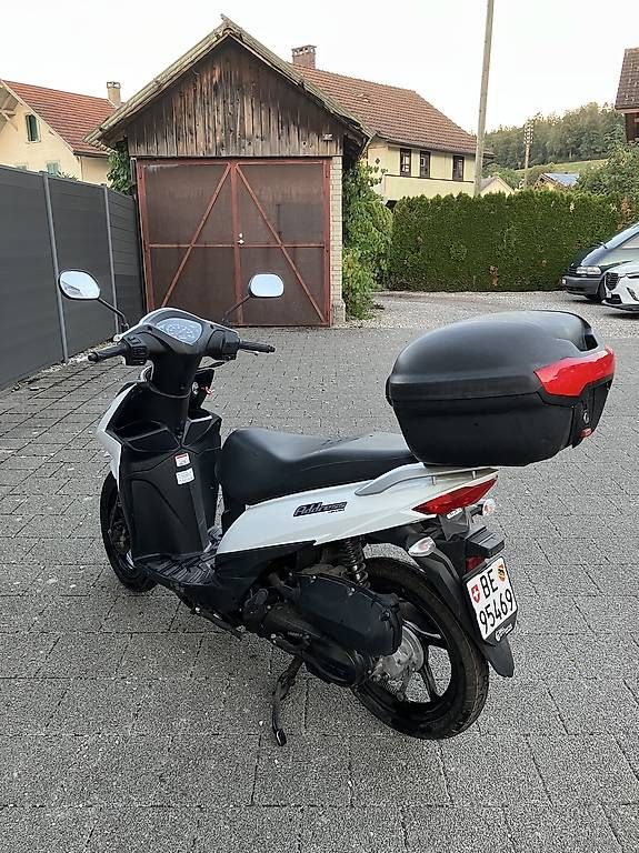 Scooter: Suzuki UK 110 – Usato da Lotzwil venduto da jak_cb8n 2