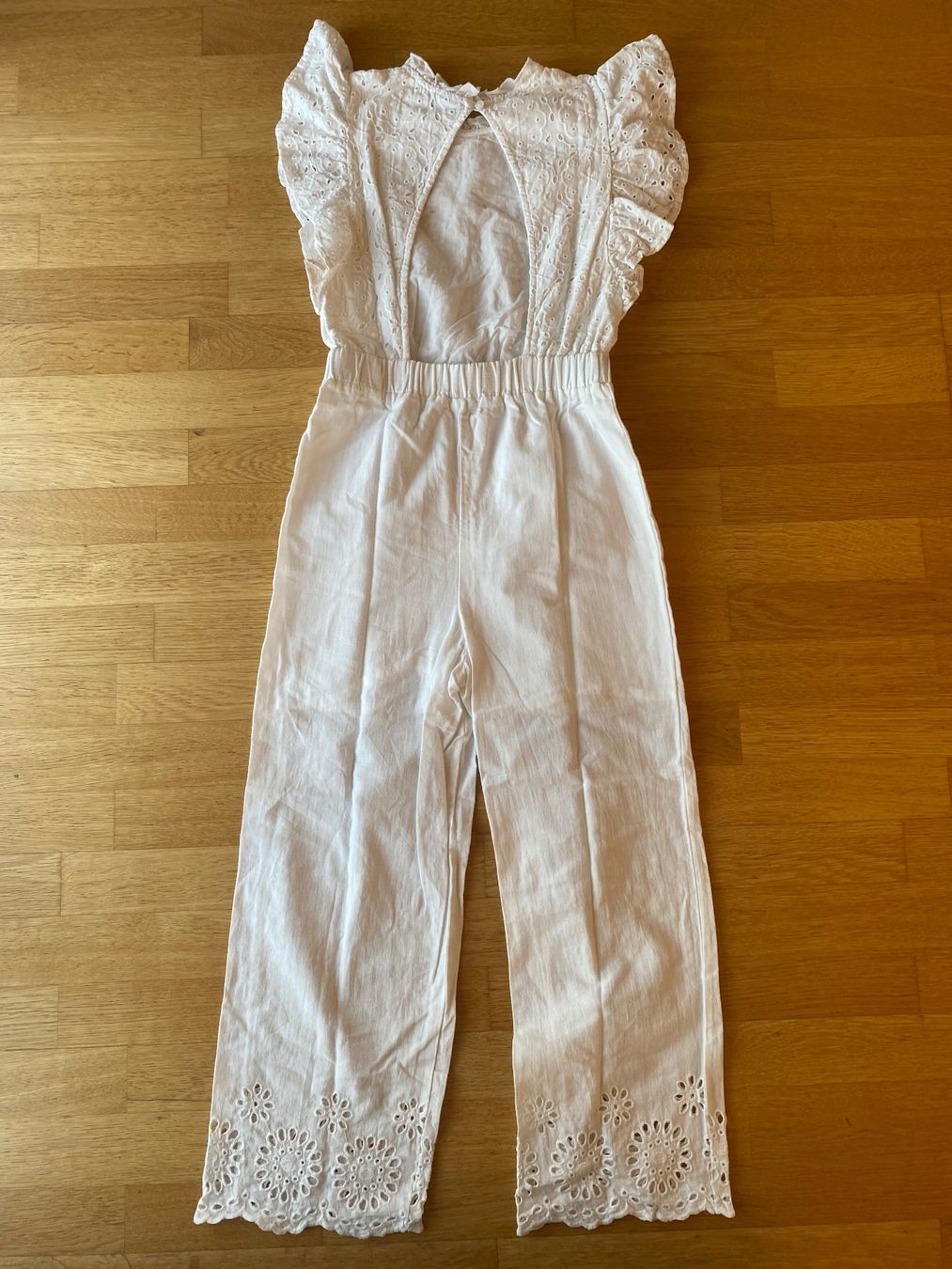 Jumpsuits: Mädchen Sommeroveral Grösse 140 – Neu (gemäss Beschreibung) aus Trin-Mulin von Tintengoldfisch 1