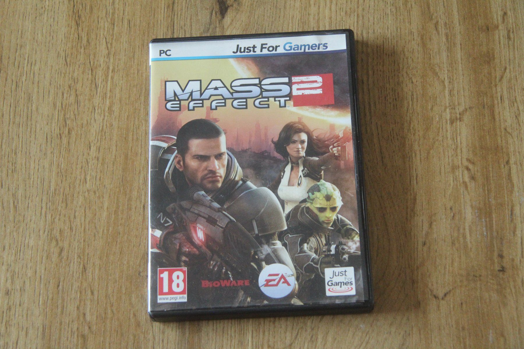 Giochi: Mass Effect 2 - Jeu PC - Science-Fiction - Bon état. – Usato da Veytaux venduto da bogoss