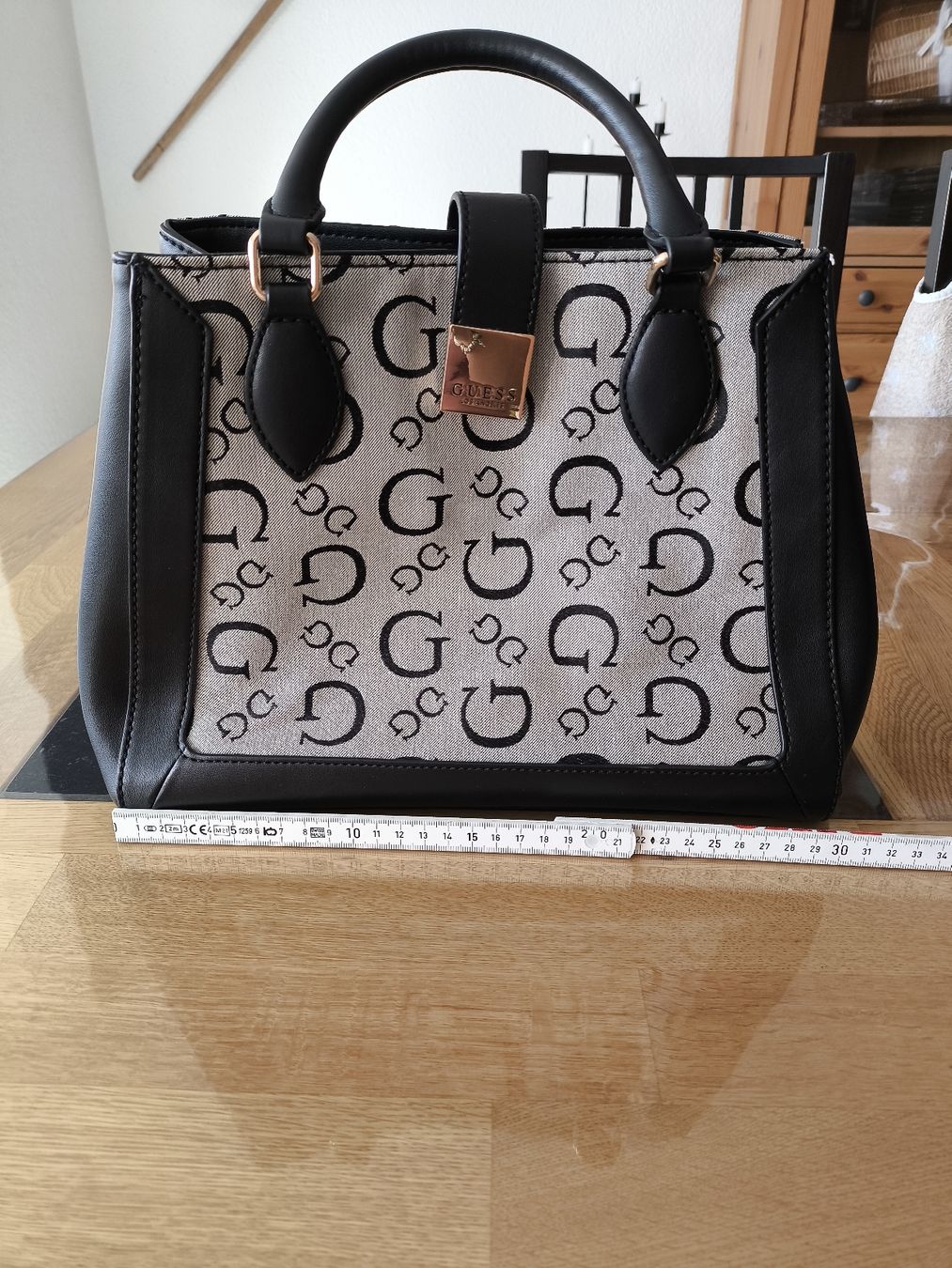 Guess Taschen für Damen: Handtasche GUESS – Neu (gemäss Beschreibung) aus Burgdorf von Ropajesi 6