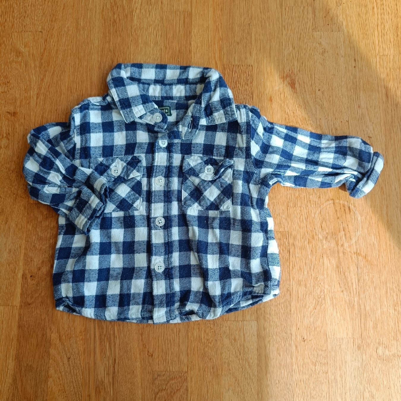 Hemden, Tops & T-Shirts: Hemd Grösse 74 – Gebraucht aus Jaberg von urig17.
