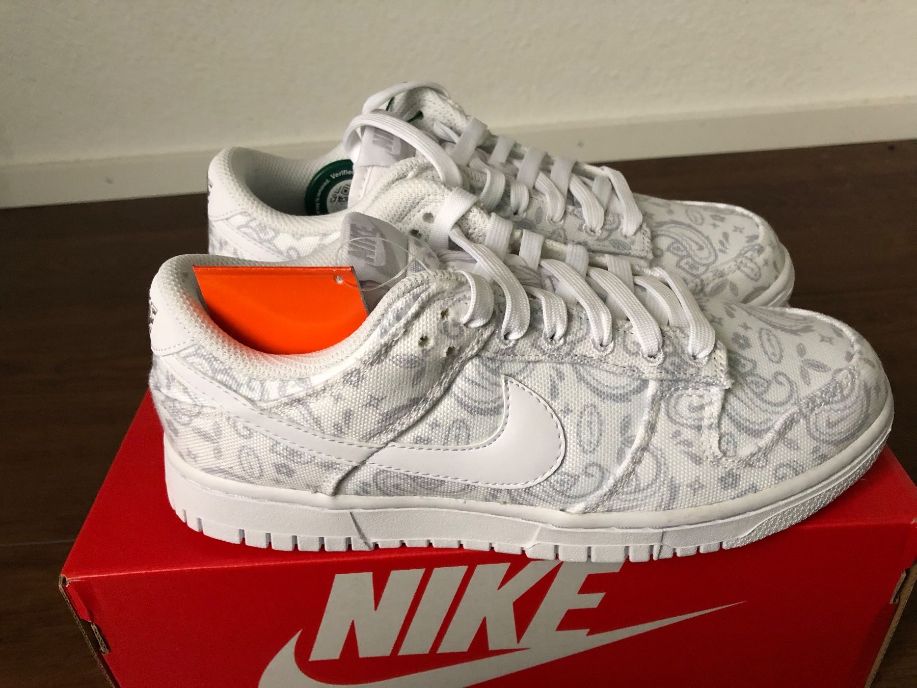 Nike Scarpe da donna: Nike Dunk Low White Paisley  EU38 – Nuovo e nell'imballaggio originale da Baar venduto da tortuga72 3