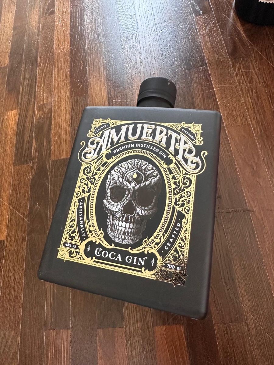 Bevande alcoliche: Amuerto Gin Black Edition 70ml – Nuovo e nell'imballaggio originale da Baar venduto da Lila2006