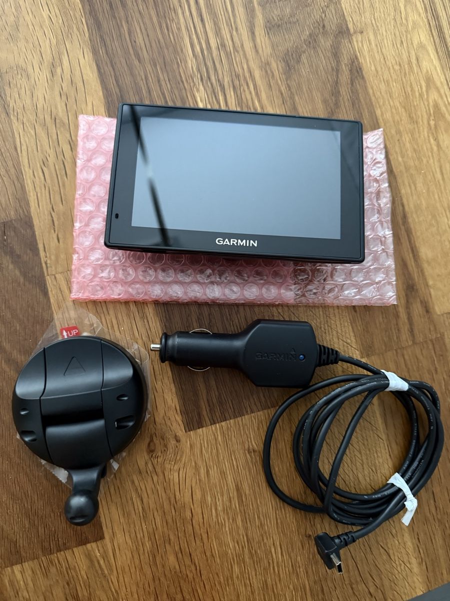 Garmin Navigatori: Garmin DriveAssist 51 LMT-D – Usato da Glis venduto da Fernfahrer69