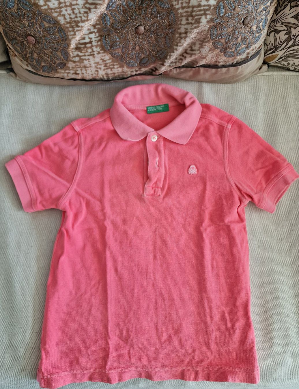 Benetton Hemden, T-Shirts & Polos: Poloshirt mit washed effect Gr. 120 – Gebraucht aus Zürich von Pemberleys
