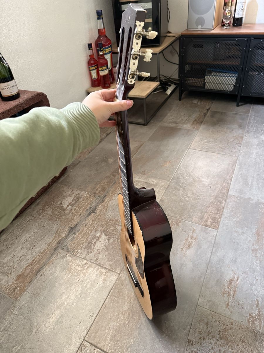 Strumenti musicali: Gitarre  – Usato da Roggwil BE venduto da KatharinaKunz 3