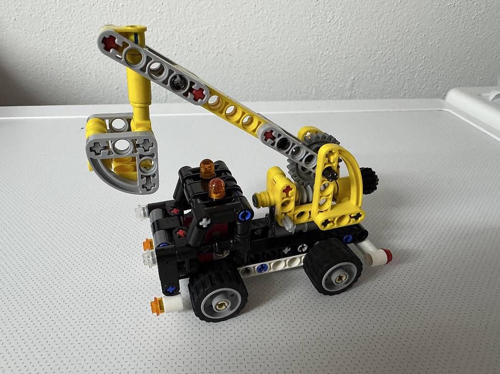 Lego Baukästen: LEGO TECHNIC SET 42031 HUBARBEITSBÜHNE – Gebraucht aus Zunzgen von Viper79 1
