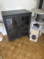 Brimnes Vitrine mit Glastüren guter Zustand 80x40x100cm