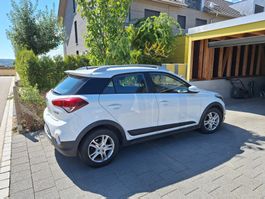 Hyundai i20 Active 1.0 T-GDi Amplia