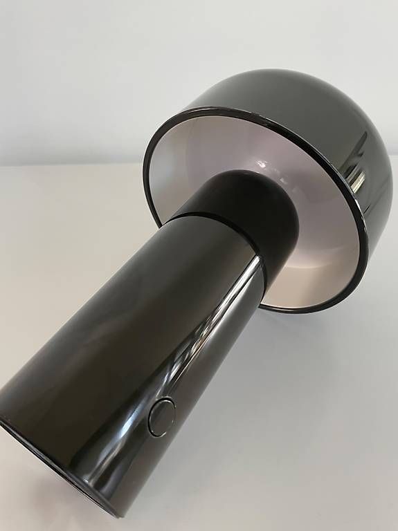 Flos Lampade: aufladbare Tischleuchte Belhop Flos – Nuovo (secondo la descrizione) da Auw venduto da Sappelt 1