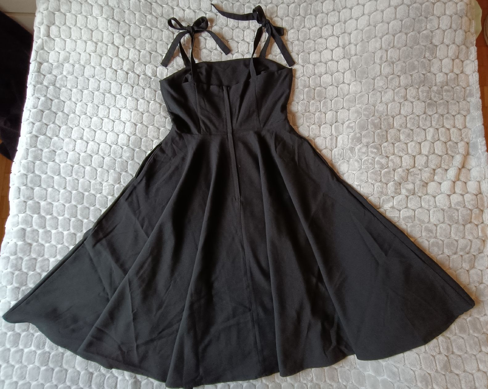 Robes: Kleid Collectif (M) – Neuf (Voir description) à Zürich par Xenox_ng 2