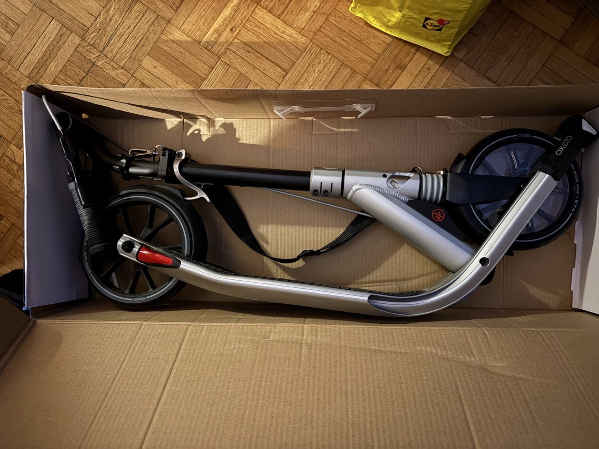 Veicoli per bambini: Trottinette électrique – Nuovo e nell'imballaggio originale da Estavayer-le-Lac venduto da aud_vxr5 4