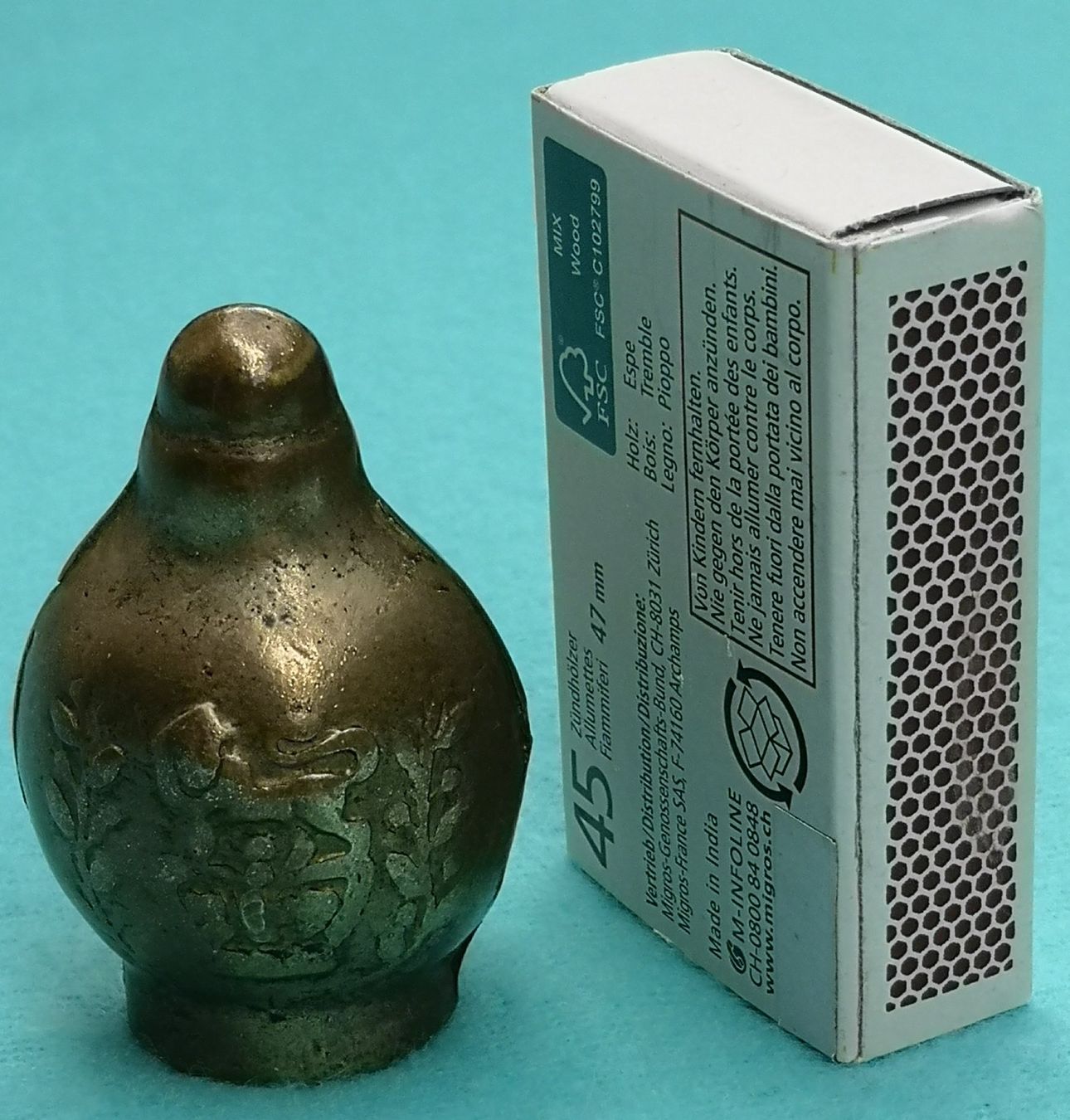 Supporti a parete: Aufsatz mit Gewinde, Knauf aus Messing oder Bronze – Usato da Zürich venduto da Tanteemma369 9