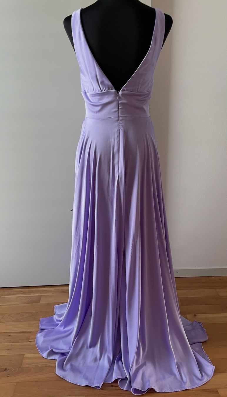 Vestiti: Festliches lila Kleid – Usato da Sins venduto da Ausmistgirl 1