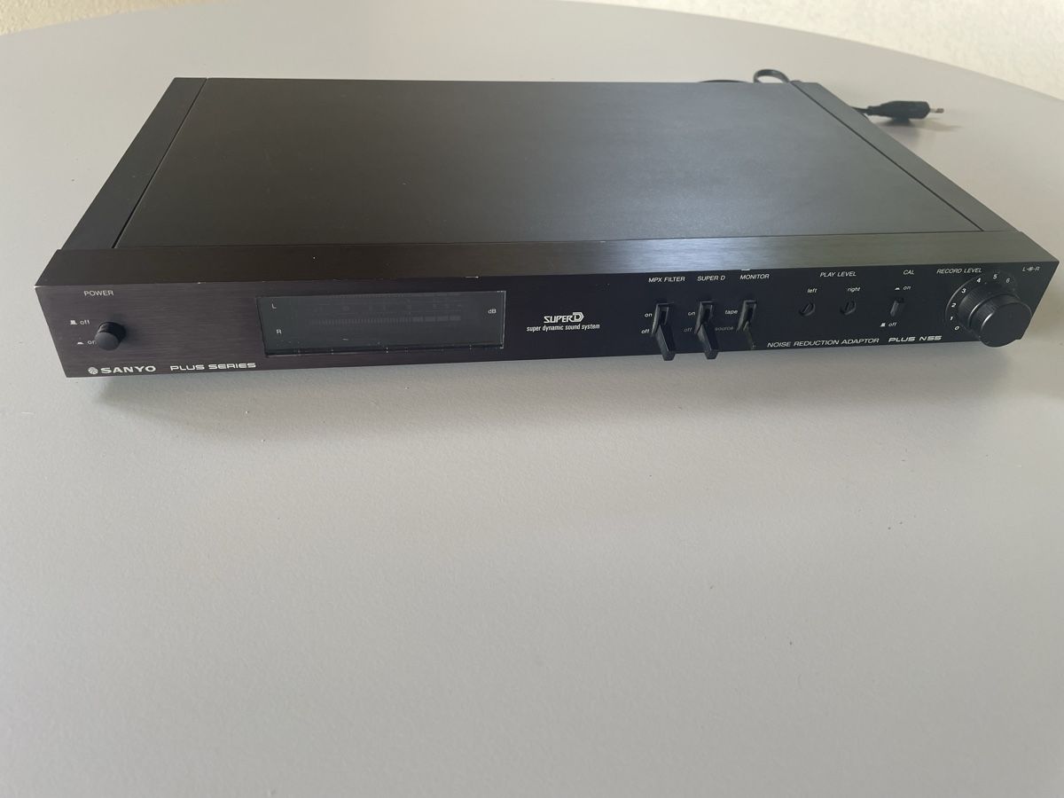 Sanyo Registratori: Sanyo Plus N55, Noise Reduction Adaptor – Usato da Zürich venduto da haeschesnonid