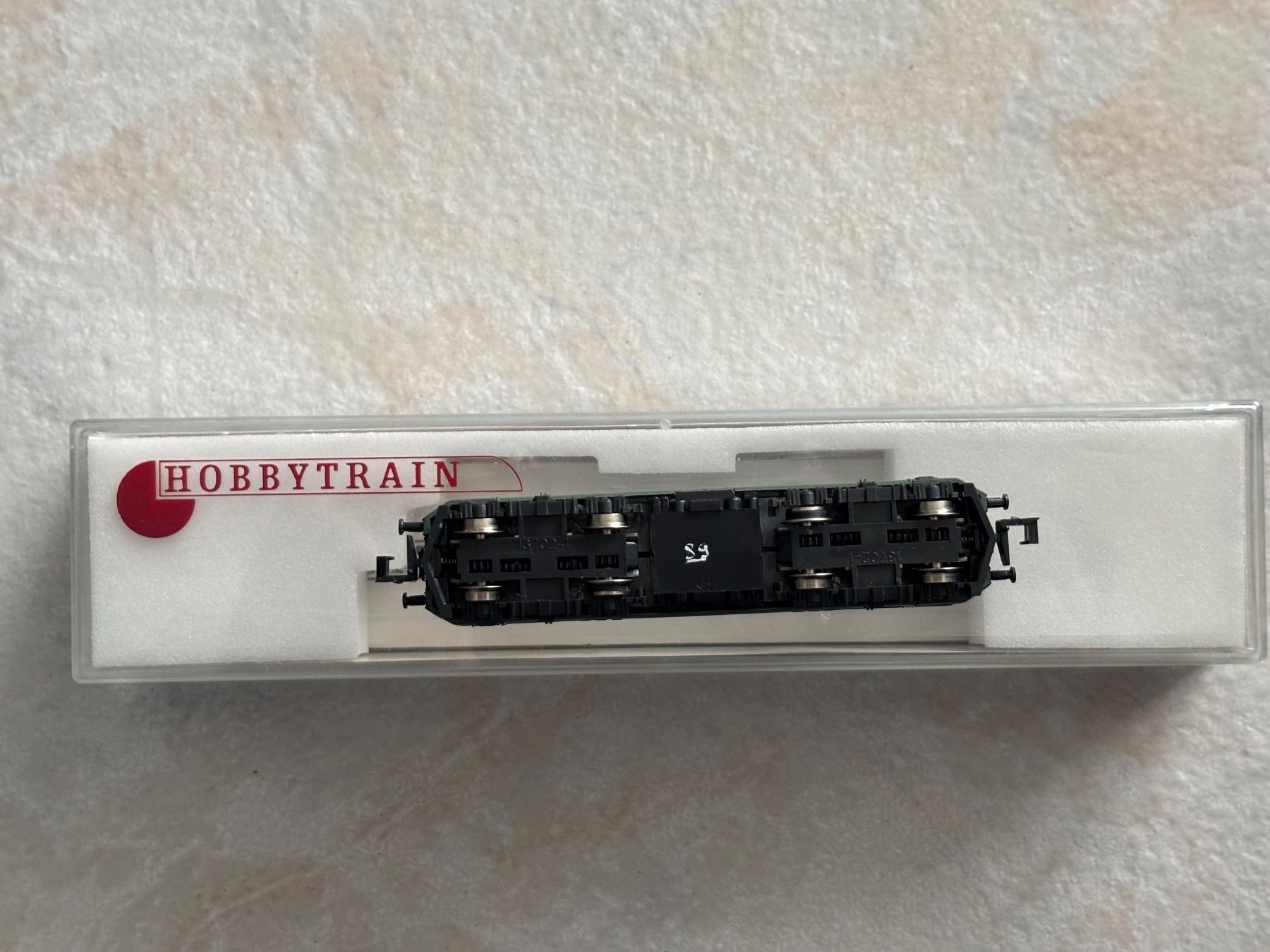 Hobbytrain Modellini di ferrovie: Hobbytrain 11023 ELok Re 4/4 SBB CFF 402 – Nuovo (secondo la descrizione) da Hauterive NE venduto da eriamch 3