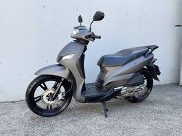 Peugeot Tweet 125 RS