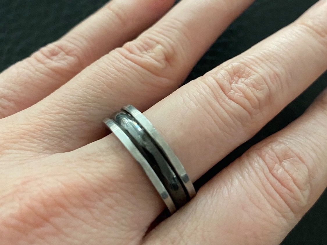 Anelli: Schlichter Edelstahl Ring – Usato da Wollerau venduto da luxury_82