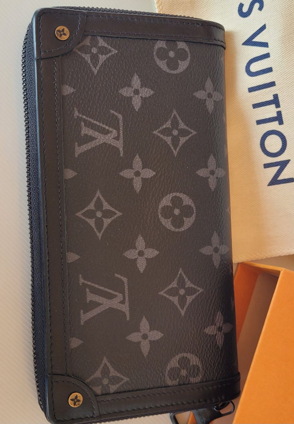 Louis Vuitton Portemonnaies: Louis Vuitton Monogramm ZippY Wallet – Neuf (Voir description) à Balsthal par Marche 1