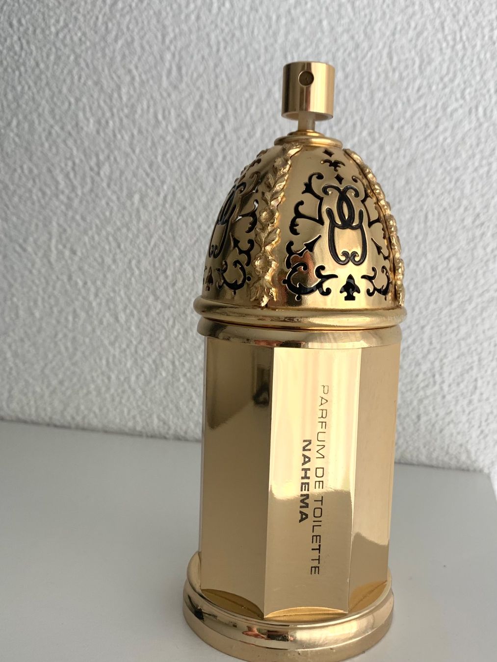 Guerlain Parfum & Eau de Toilette: Guerlain Nahema EdT 200 ml – Gebraucht aus Steinhausen von and_jv7v 1