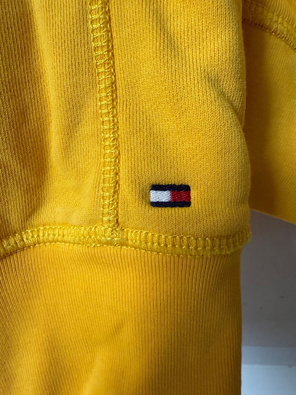 Tommy Hilfiger Maglioni & Felpe: Tommy Hilfiger Sweatshirt – Usato da Wohlen AG venduto da thr_t5x8 4