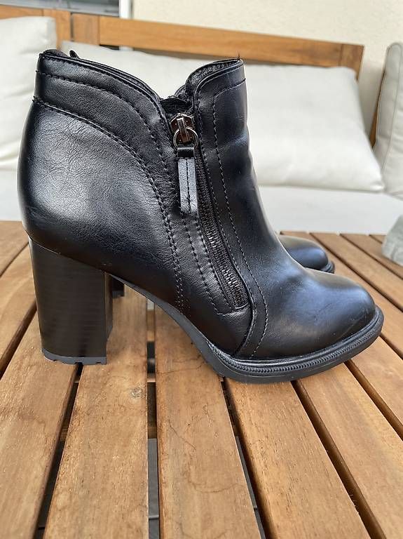 Damenschuhe: Neue Lasocki Stiefeletten Gr. 37 – Gebraucht aus Villmergen von supidupi23 1