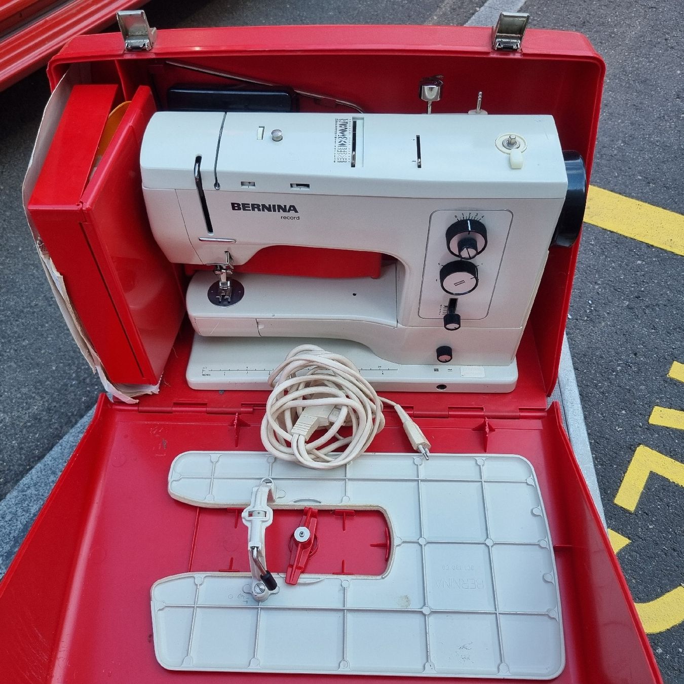 Bernina Machines à coudre: Bernina 830 Rekord  – D'occasion à Bern par angryandy1987 4