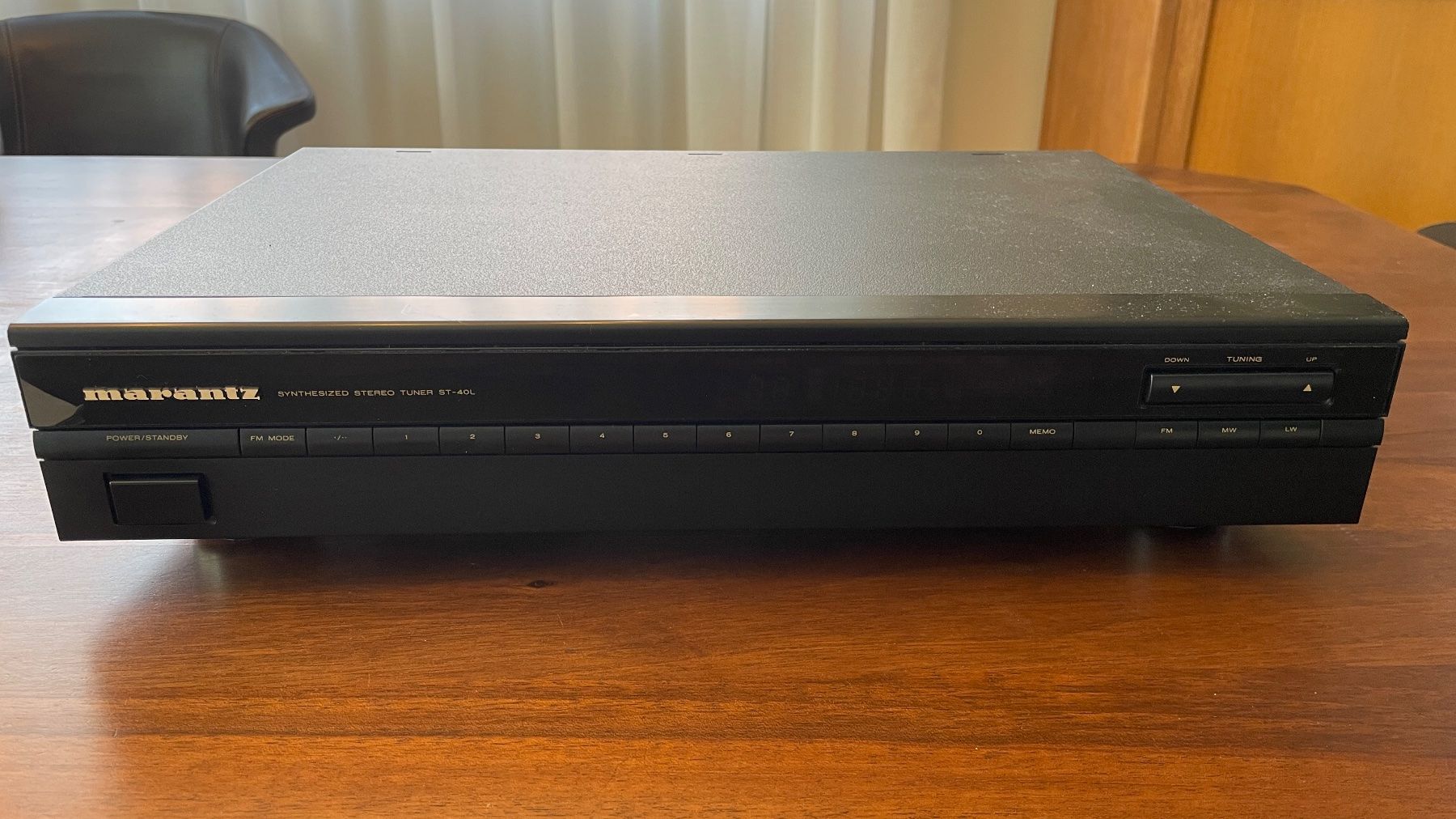 Marantz Radio: Marantz ST-40L AM/DM Stereo Tuner – Usato da Tagelswangen venduto da jboixt