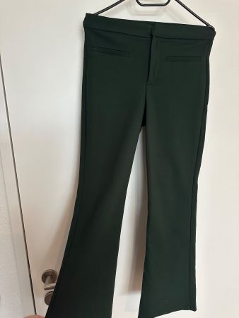 Zara Damen Anzungshose flare elegant dunkelgrün -S- wie NEU!