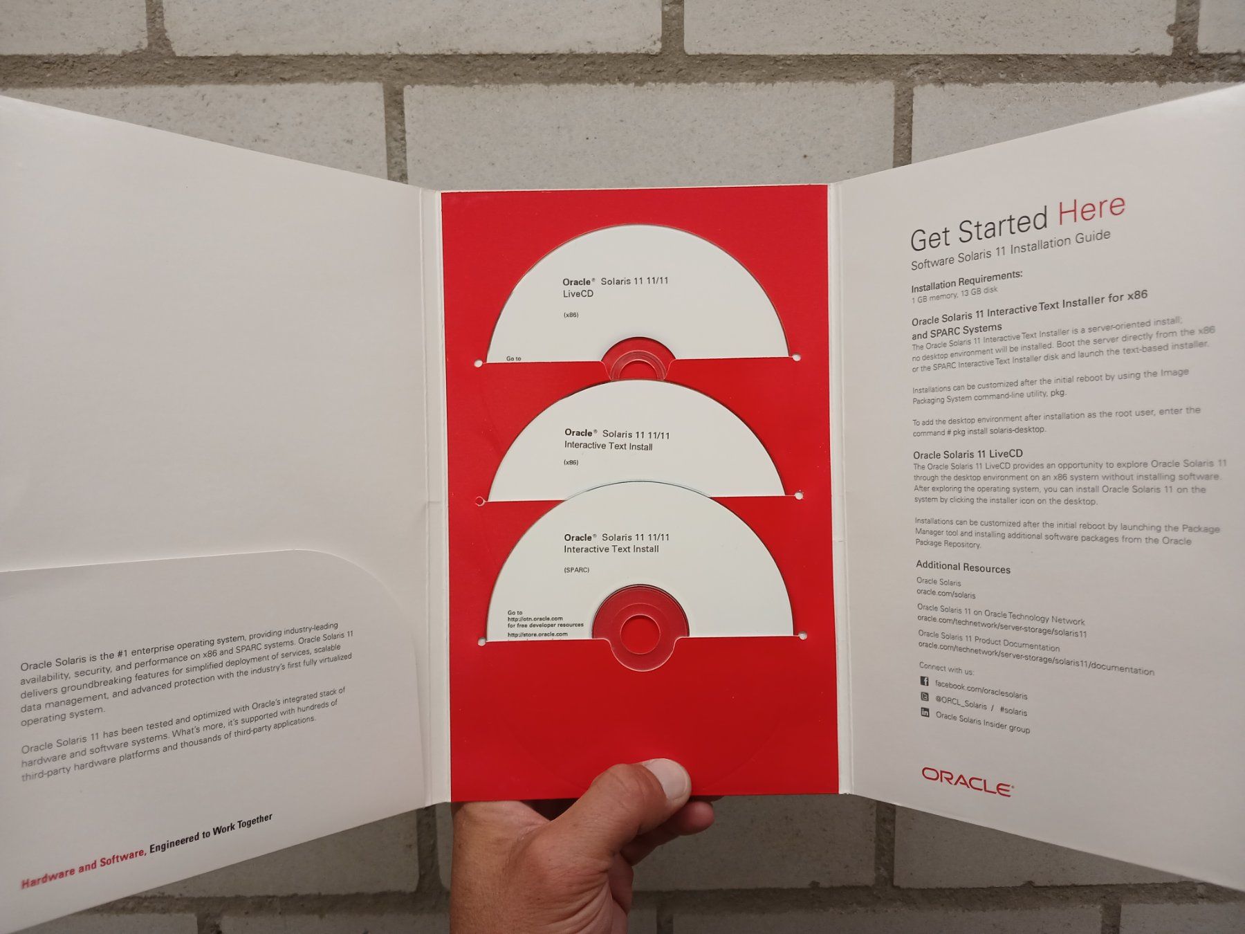 Tutti i DVDs: Oracle Solaris 11 First Cloud Operating System – Nuovo (secondo la descrizione) da Zürich venduto da Marco-2nd-hand 3