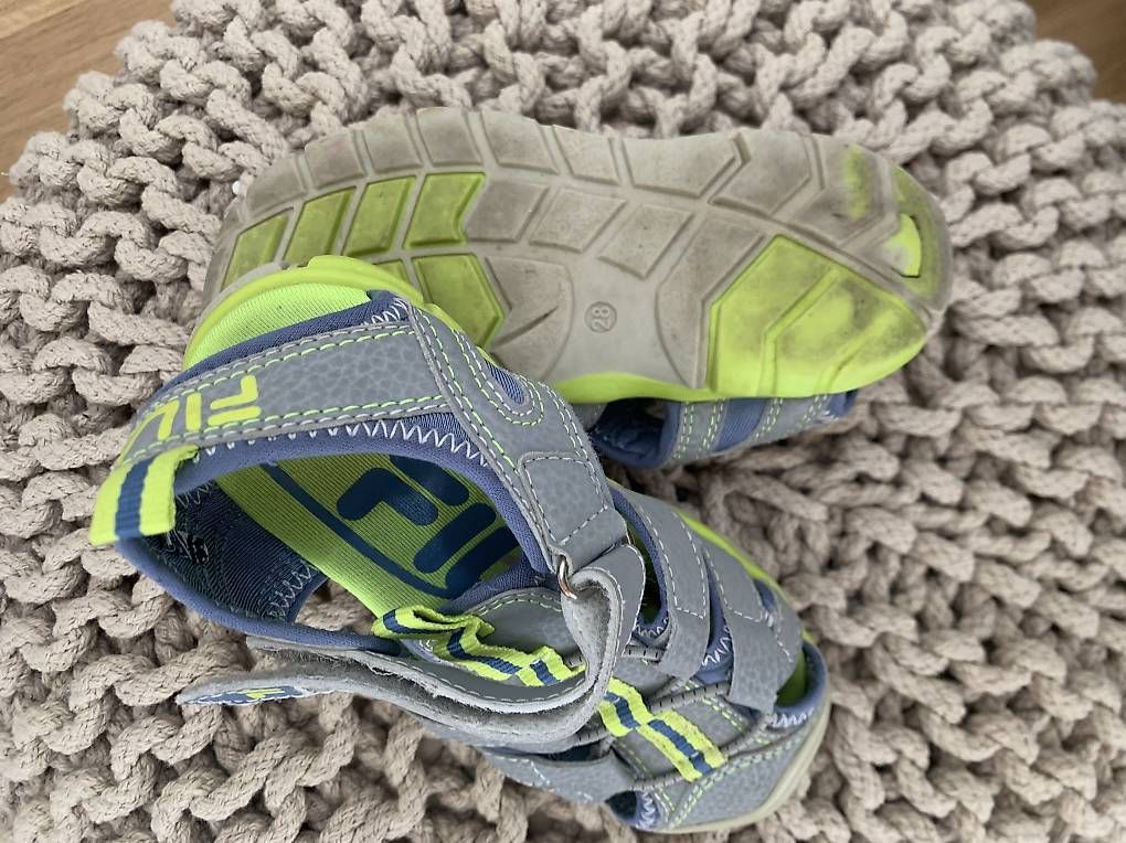 Scarpe per ragazzi: Sandalen Fila Grösse 28 – Usato da Otelfingen venduto da che_26d5 4