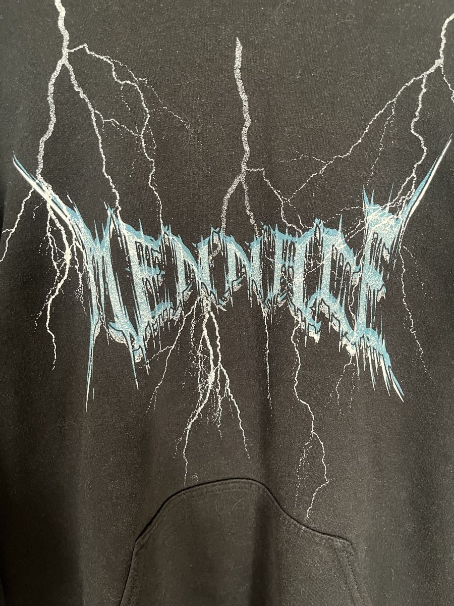 Pullover & Sweatshirts: Mennace Hoodie Grösse M – Gebraucht aus Frauenfeld von jon_dlt7 1