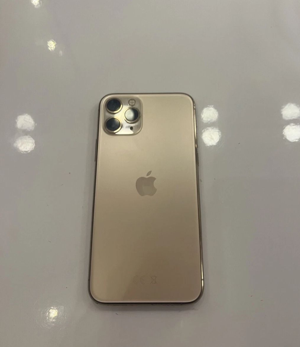 Apple Handys / Smartphones: iPhone 11 Pro 64GB Excellent Condition 92% battery – Gebraucht aus Luzern von Waince786