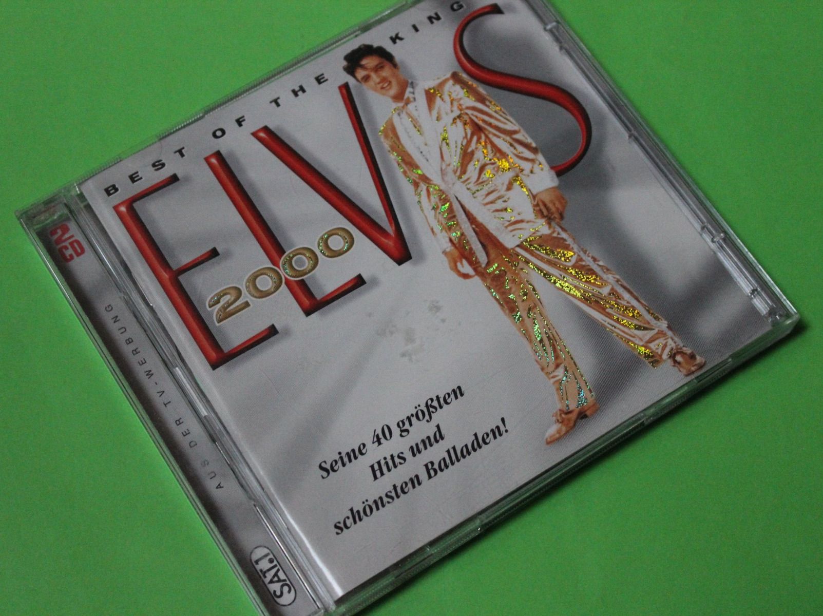CD: Elvis Presley - Elvis 2000 2CDs vergriffen – Usato da Tübach venduto da JamesStone 1