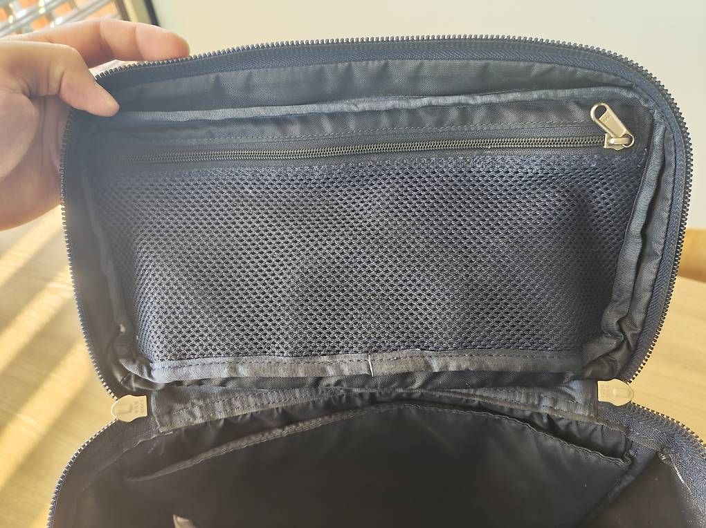 Sacs à dos: North Face dunkelblau Base Camp  30 l – D'occasion à Wädenswil par Preppy 2