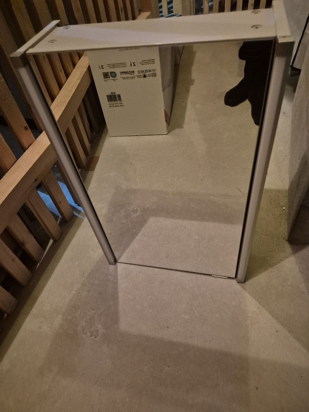 Armadietti a specchio: Badezimmer Möbel  – Usato da St. Gallen venduto da bel_ps27 4