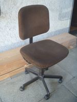 Bürostuhl braun